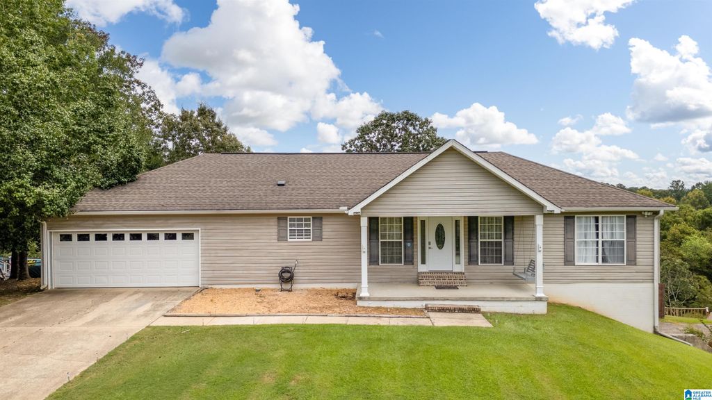 17020 STONECLIFF DRIVE, Northport, AL 35475