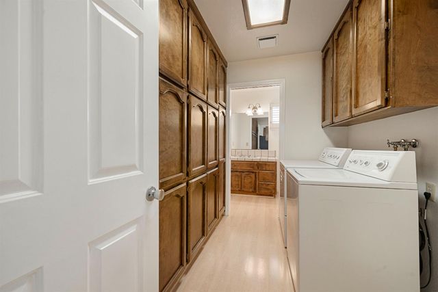 5106 Sunrise Hills Dr, Fair Oaks, CA 95628