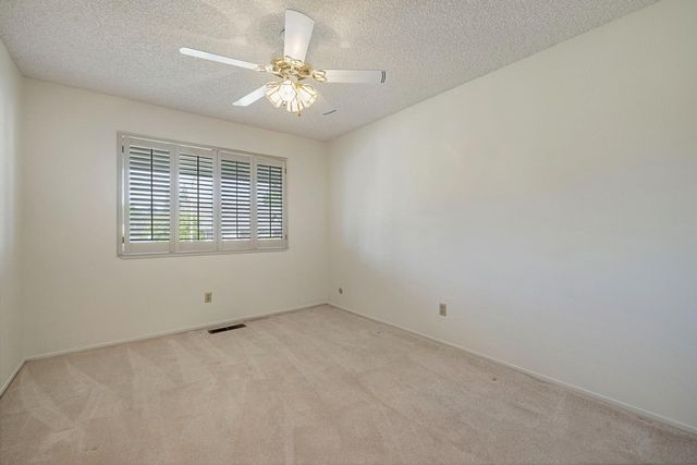 5106 Sunrise Hills Dr, Fair Oaks, CA 95628