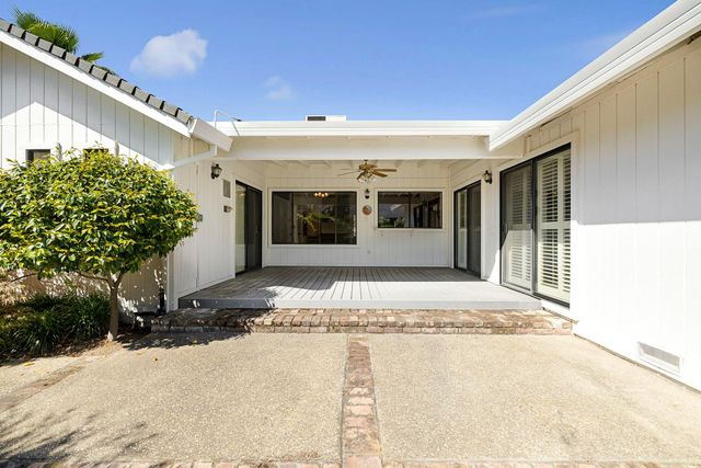 5106 Sunrise Hills Dr, Fair Oaks, CA 95628