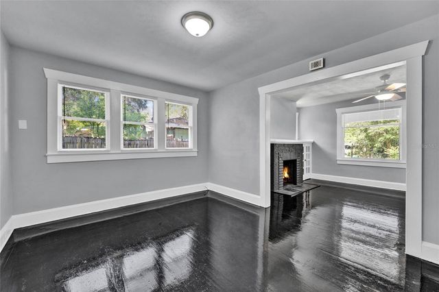 531 N DELAWARE AVENUE, Deland, FL 32720