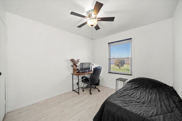 7315 Taney Place, Merrillville, IN 46410