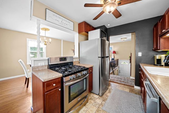 7315 Taney Place, Merrillville, IN 46410