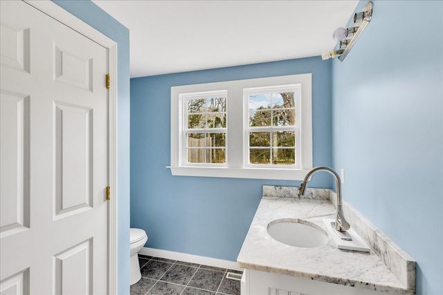 5 Dale Terrace Extension, Sandwich, MA 02563
