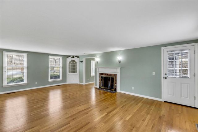 5 Dale Terrace Extension, Sandwich, MA 02563