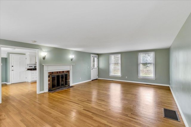 5 Dale Terrace Extension, Sandwich, MA 02563