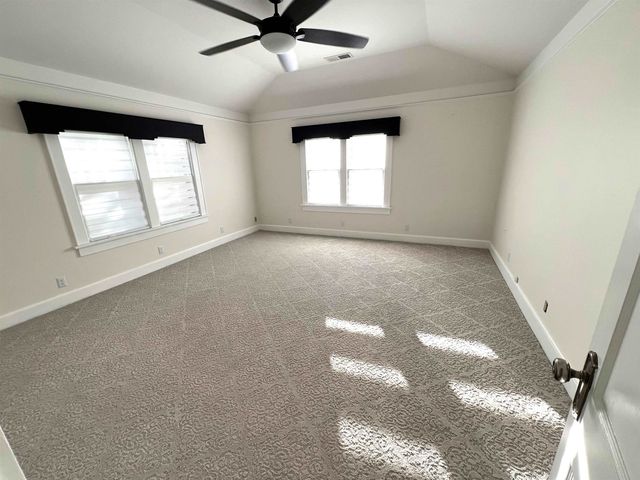 3916 E Willow St, Wichita, KS 67218