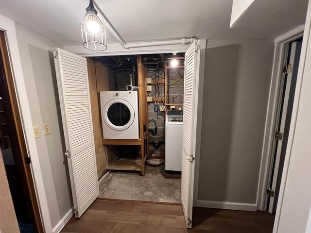 3916 E Willow St, Wichita, KS 67218