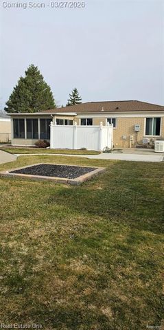 18576 Matthew Drive, Clinton Township, MI 48035