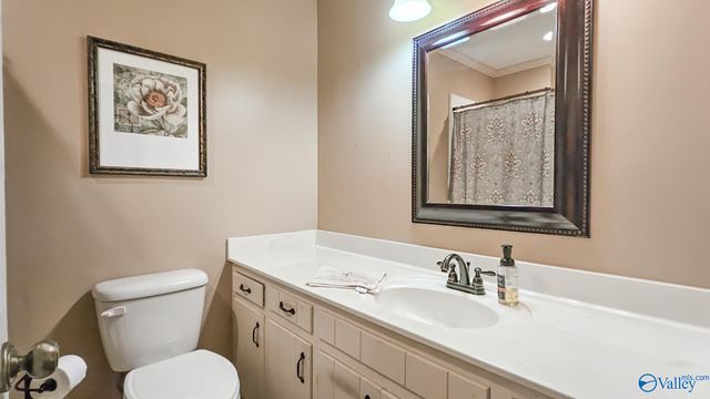 602 Box Street, Athens, AL 35611