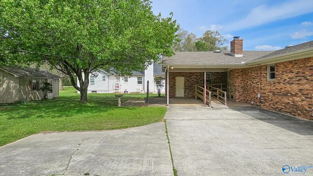 602 Box Street, Athens, AL 35611