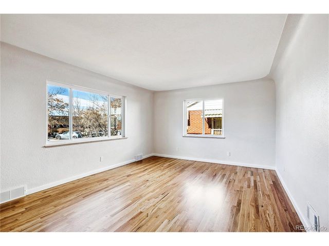 2040 Moline St, Aurora, CO 80010