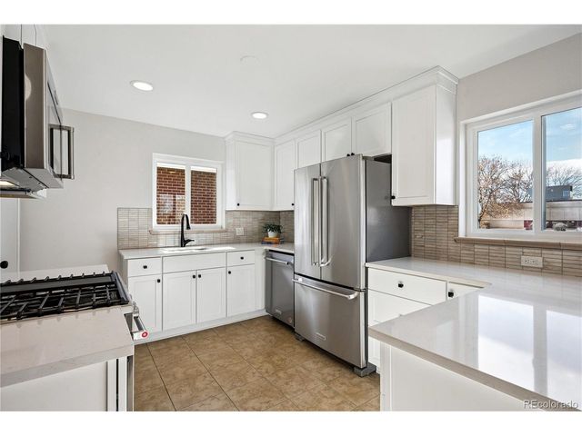 2040 Moline St, Aurora, CO 80010