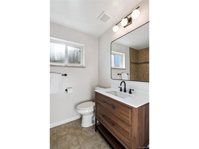 2040 Moline St, Aurora, CO 80010