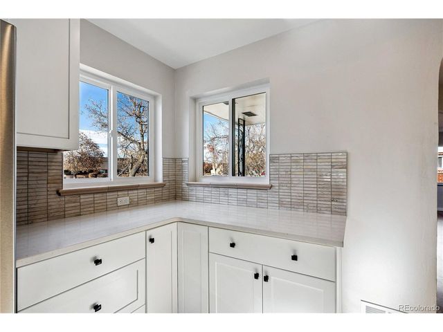 2040 Moline St, Aurora, CO 80010