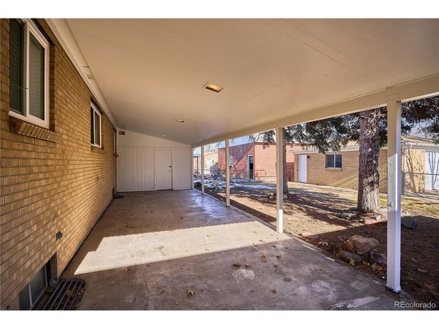 2040 Moline St, Aurora, CO 80010