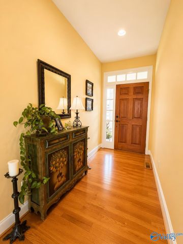 1211 River Ridge Drive, Guntersville, AL 35976