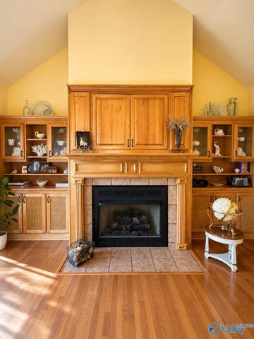 1211 River Ridge Drive, Guntersville, AL 35976