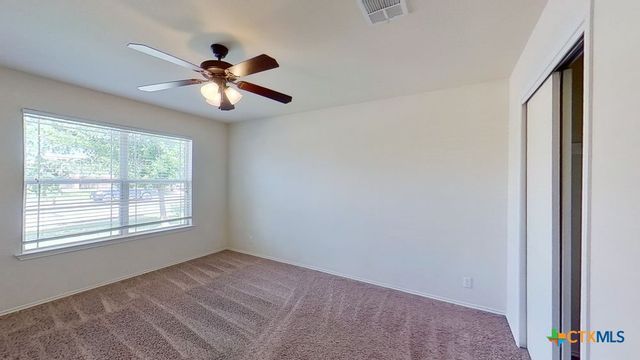 1013 W South Street, Leander, TX 78641