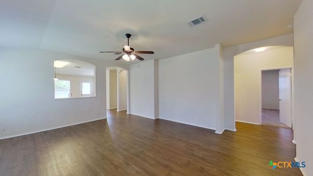 1013 W South Street, Leander, TX 78641