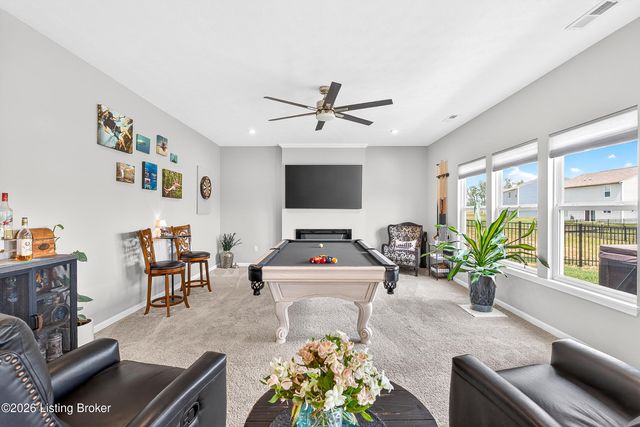 142 Wildflower Ave, Mt Washington, KY 40047