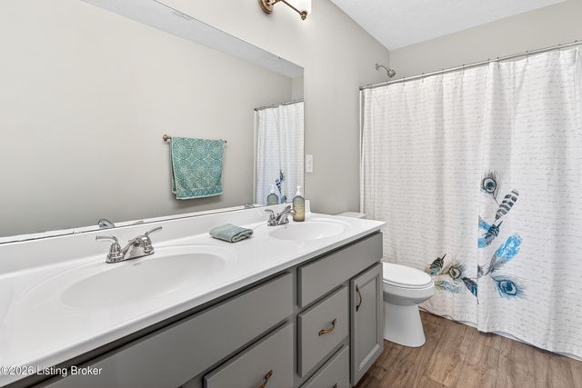 142 Wildflower Ave, Mt Washington, KY 40047