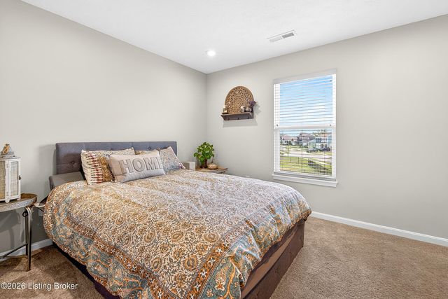 142 Wildflower Ave, Mt Washington, KY 40047