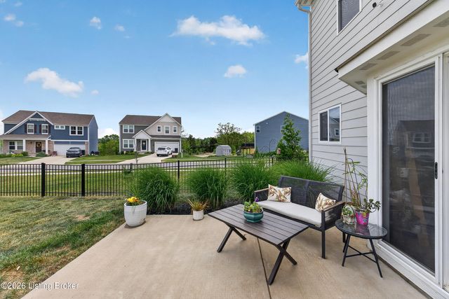 142 Wildflower Ave, Mt Washington, KY 40047