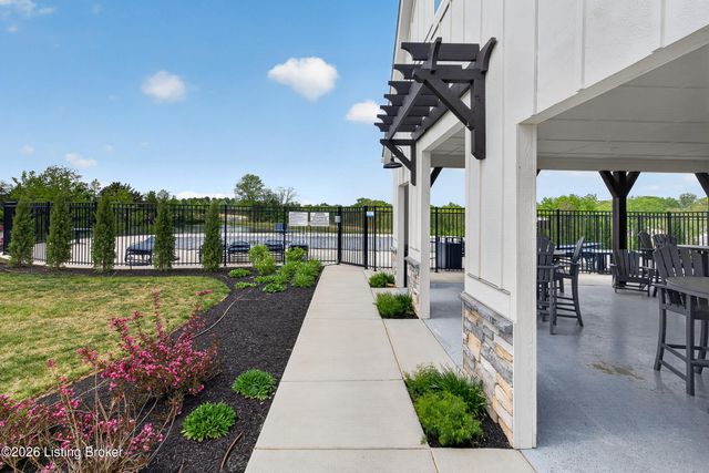 142 Wildflower Ave, Mt Washington, KY 40047