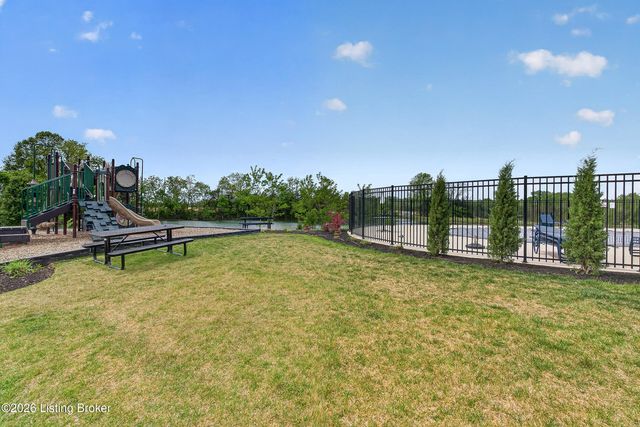 142 Wildflower Ave, Mt Washington, KY 40047