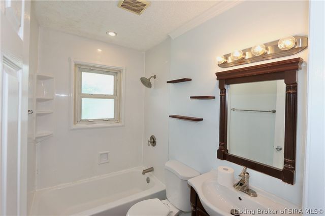 1702 Herby Drive, Jeffersonville, IN 47130
