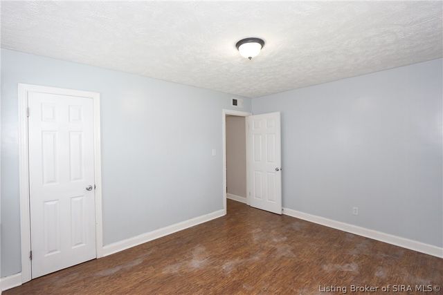 1702 Herby Drive, Jeffersonville, IN 47130