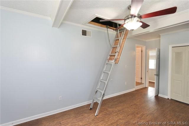1702 Herby Drive, Jeffersonville, IN 47130