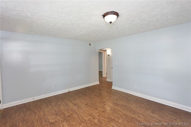 1702 Herby Drive, Jeffersonville, IN 47130