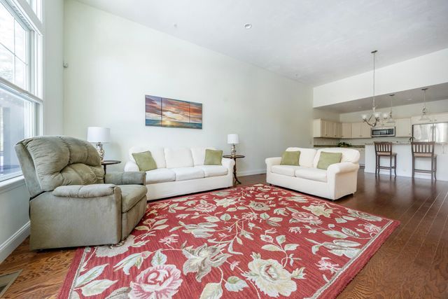 22 Grey Hawk Drive 645, Mashpee, MA 02649