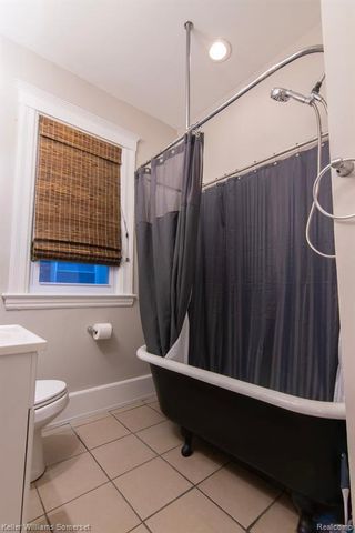 2457 Lothrop Street, Detroit, MI 48206