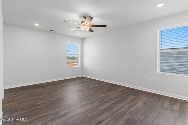 1140 Garland Lake Cir Sw, Supply, NC 28462
