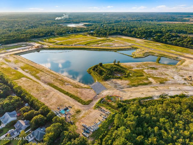 1140 Garland Lake Cir Sw, Supply, NC 28462