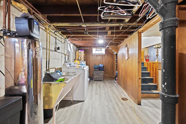 3715 S 20th STREET, Milwaukee, WI 53221