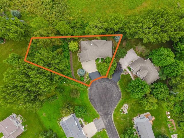 4130 TWILIGHT COURT, Oshkosh, WI 54904