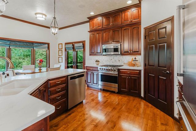 4130 TWILIGHT COURT, Oshkosh, WI 54904