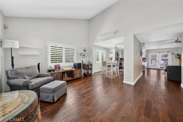 1116 E Gladstone Street, La Verne, CA 91750