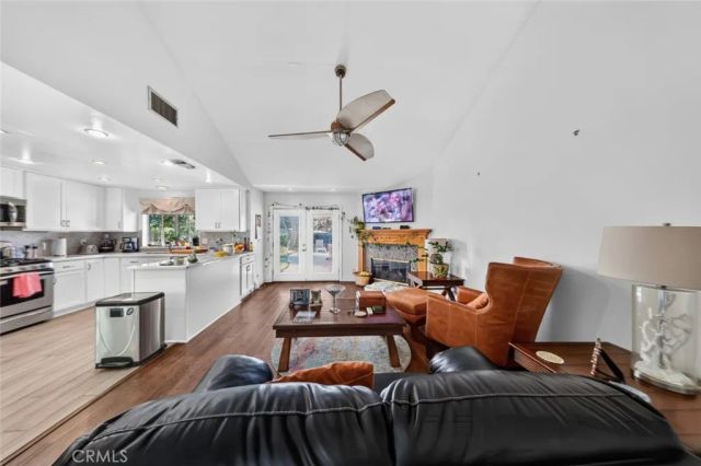 1116 E Gladstone Street, La Verne, CA 91750