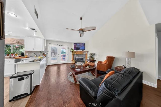 1116 E Gladstone Street, La Verne, CA 91750