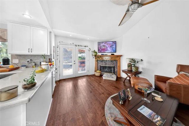 1116 E Gladstone Street, La Verne, CA 91750