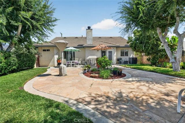 1116 E Gladstone Street, La Verne, CA 91750