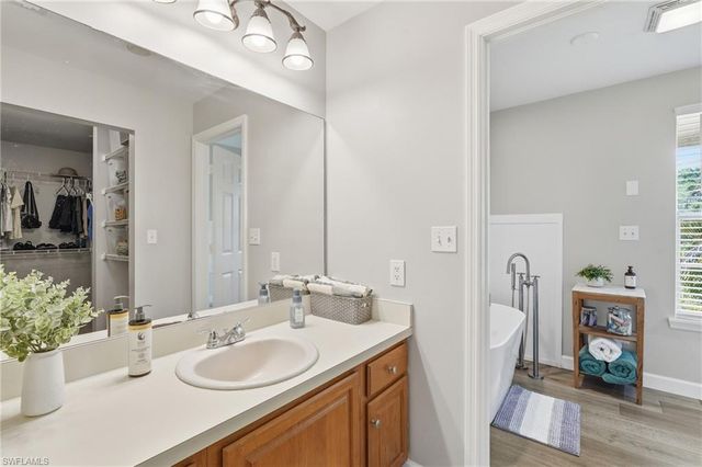 17900 Devore LN, Fort Myers, FL 33913