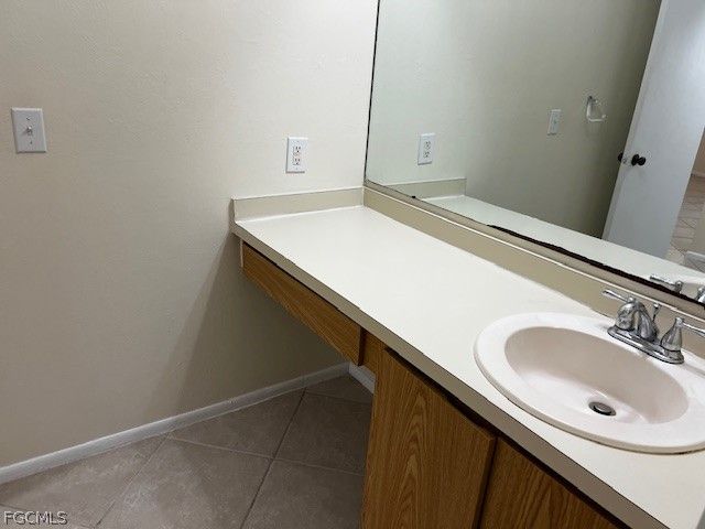 13115 Feather Sound DR 103, Fort Myers, FL 33919