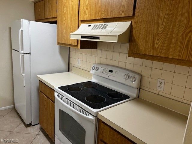 13115 Feather Sound DR 103, Fort Myers, FL 33919