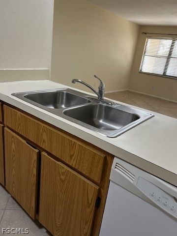 13115 Feather Sound DR 103, Fort Myers, FL 33919